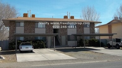 Building Photo - 496-32 1/8 32 1/8 Rd