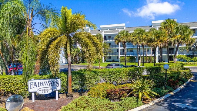 Foto del edificio - 16051 Blatt Blvd