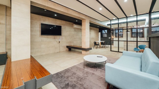 Foto del edificio - 1409 Fulton St
