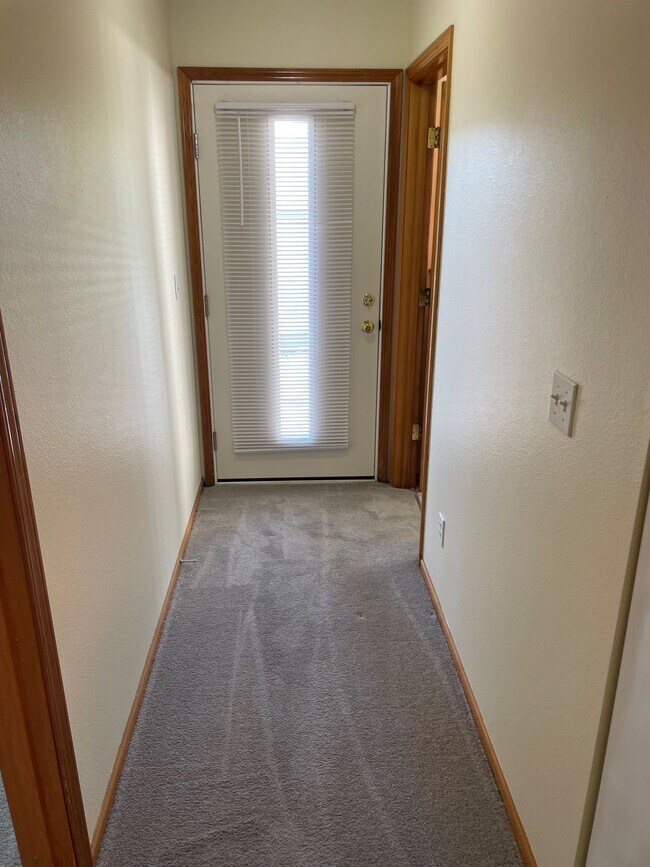 303 Elwood Ct Unit 204, Bellingham, WA 98225 303 Elwood Ct Bellingham