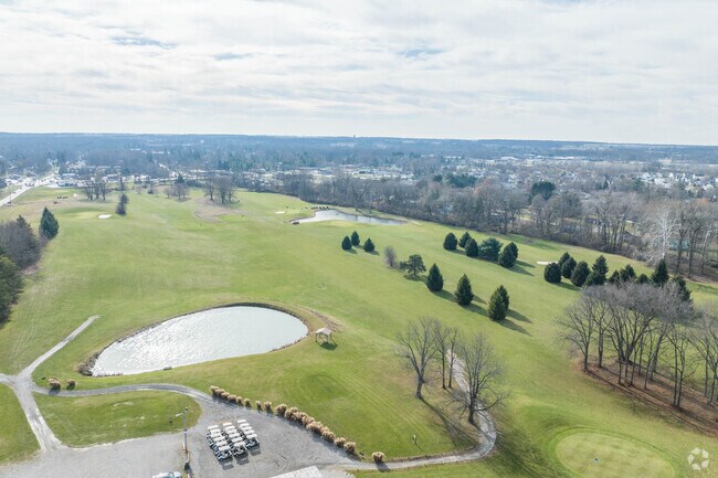 Broadview Golf Course is one of a few courses you can play in Pataskala.