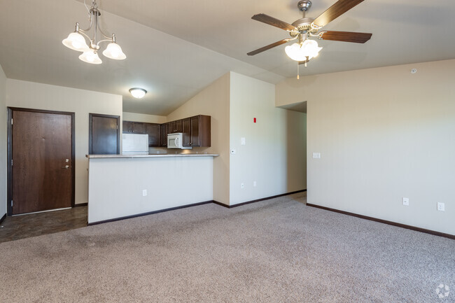 2BR, 2BA - 1,158SF - Spring Lake Apartments, LLC