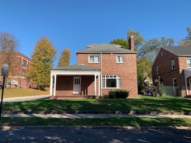 Primary Photo - 2515 N 5th St