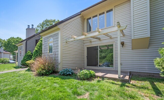 Foto del edificio - 20 Little Oak Ln