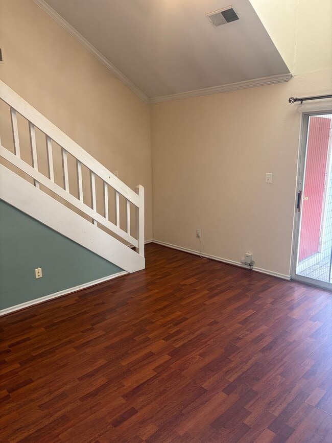 Building Photo - Spacious 1br 1ba at Breckenridge Condos