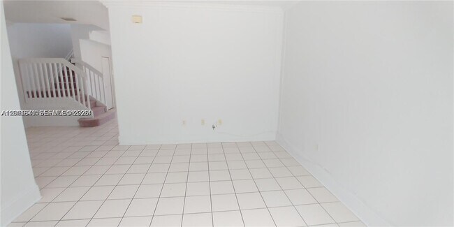 Foto del edificio - 1528 SE 24th Ct