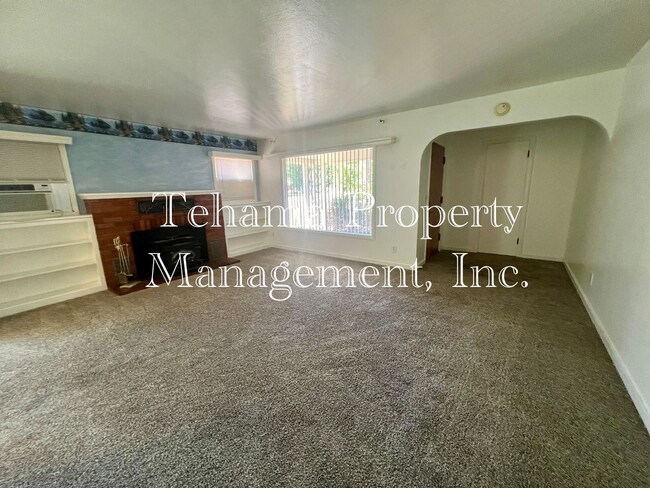 Building Photo - 13650 St Marys Ave