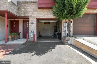 Building Photo - 4041 Cresson St