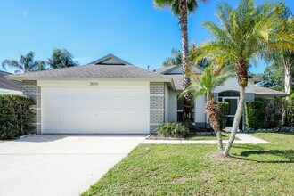 Building Photo - 28434 Meadowrush Way