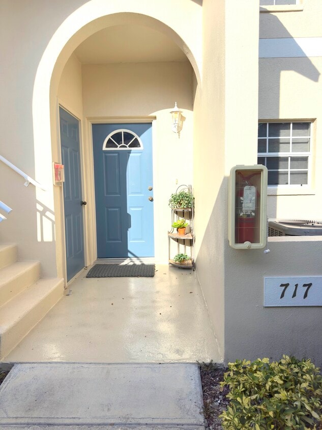 Primary Photo - 8370 Wingate Dr