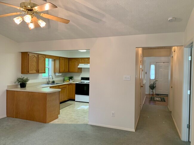 Foto del edificio - 1051 Ashley Michelle Ct