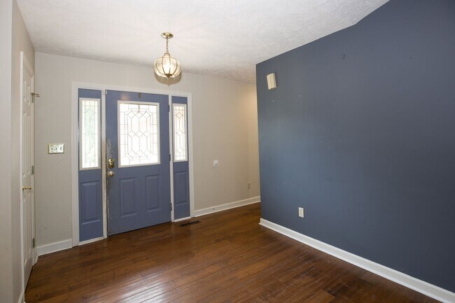 Foto del edificio - Coming up soon!!!!Beautiful 3 bedroom home...
