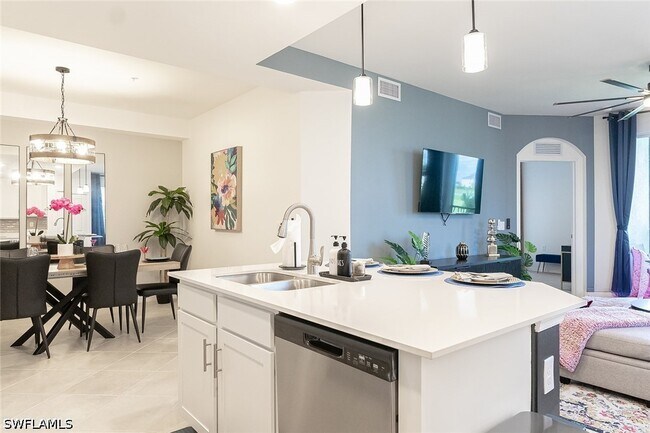 Foto del edificio - 5749 Double Eagle Cir