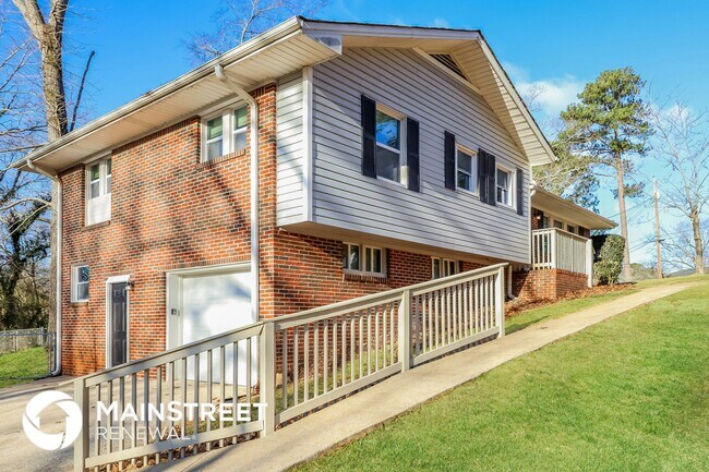 Foto del edificio - 145 Gurley Ln