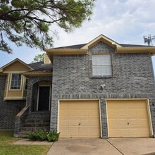 Building Photo - 1806 Northcliff Pl