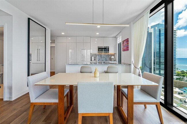 Foto del edificio - Luxury 2-Bedroom Rental at A‘ali‘i – Ocean Views & High-End Comfort
