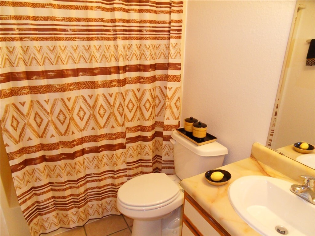 Building Photo - 2937 N Fiesta Dr