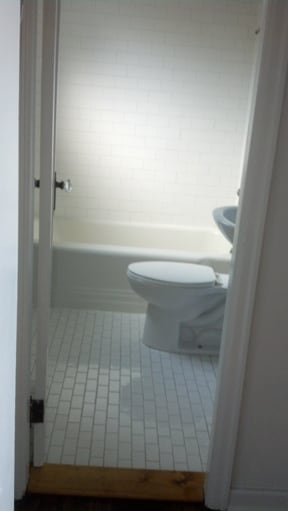 Building Photo - 2028 N Wycoff Ave