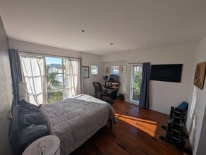 Building Photo - 97 E Saint James St