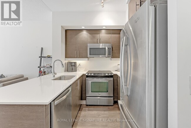 Building Photo - 75 E Liberty St