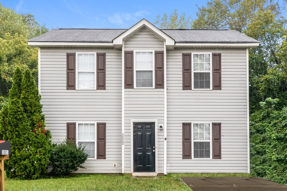 Foto principal - 3002 Reid Ave