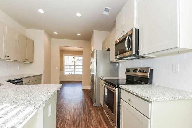 Foto del edificio - 306 Oxbow St