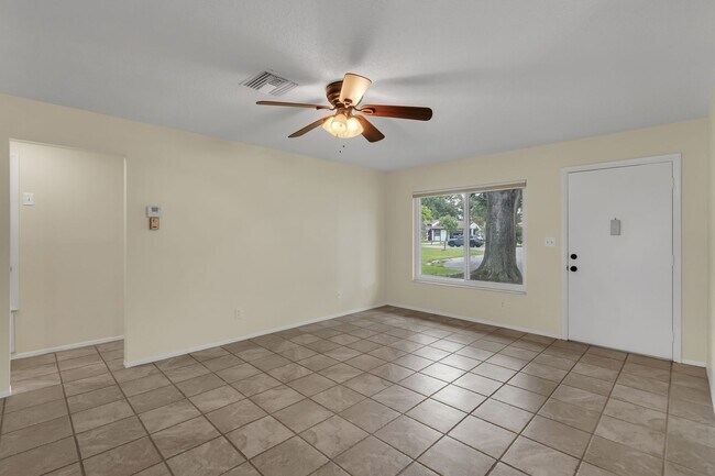Foto del edificio - Move in your new home Today! 2 Bed | 2 Bath – Prime Orlando Location! Cul-De-Sac