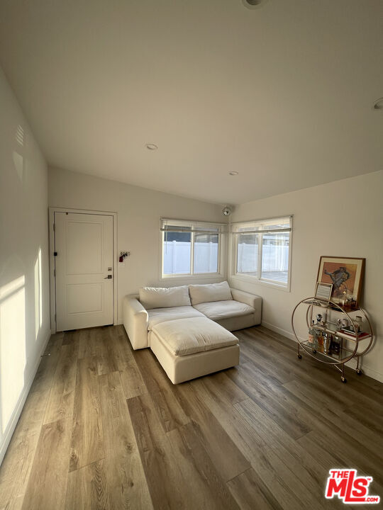 Building Photo - 2658 Santa Ana Ave