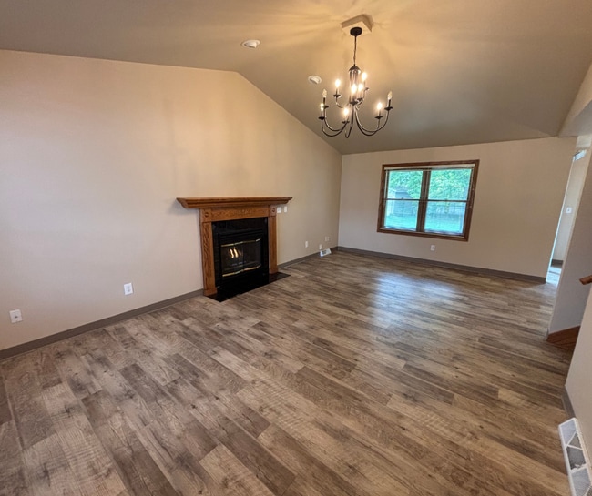 Building Photo - 1126 Nier Ct