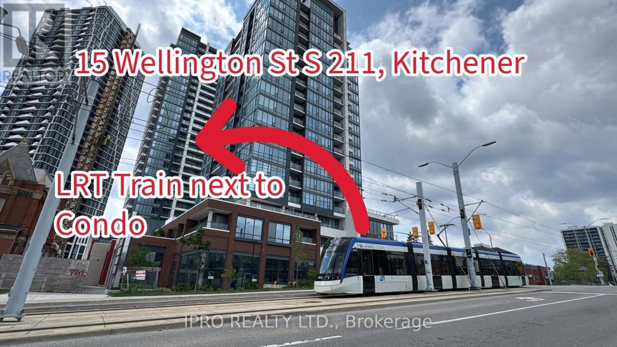 Primary Photo - 15-215 Wellington St S
