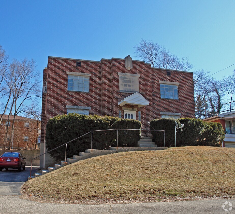 Building Photo - 308 Constantia Ave