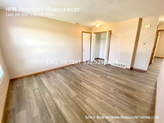 Foto del edificio - 2525 Zircon St NE