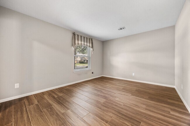 Foto del edificio - 16209 Congo Ln