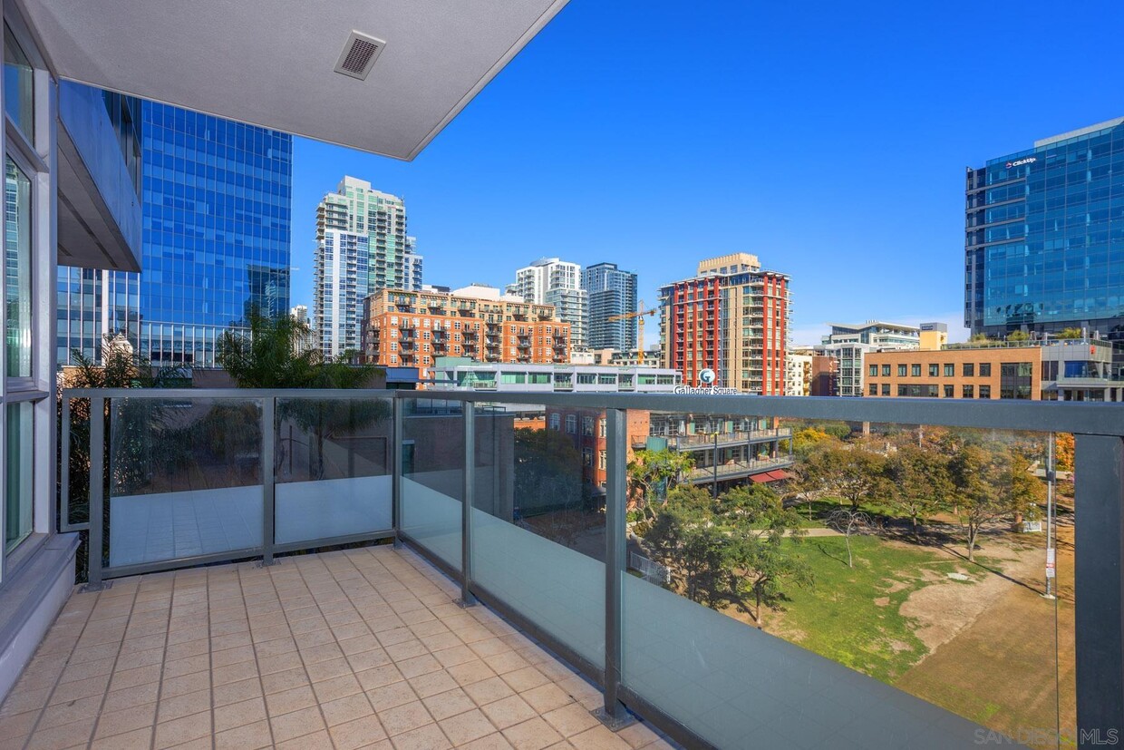 325-7th-ave-unit-502-san-diego-ca-92101-condo-for-rent-in-san-diego