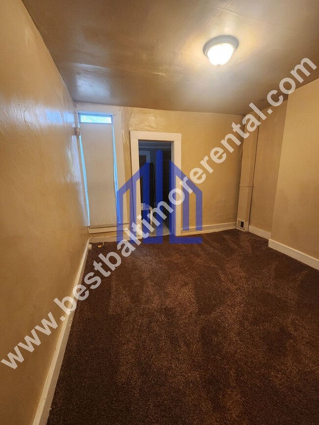 Foto del edificio - 2 Bedroom Home Available in West Baltimore