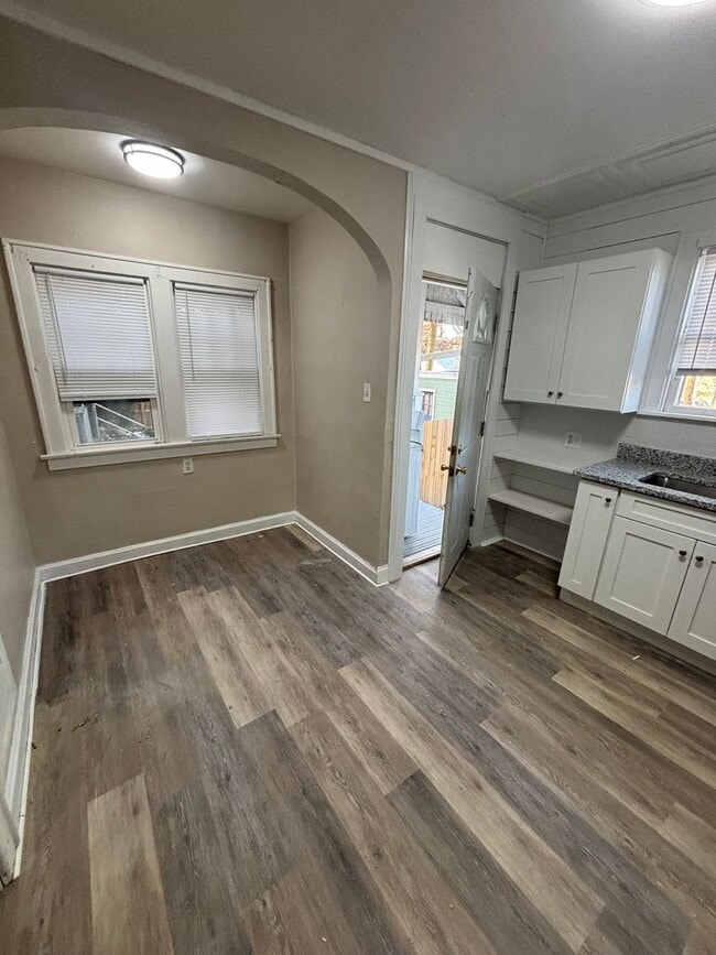 Foto del edificio - 2253 Summit St