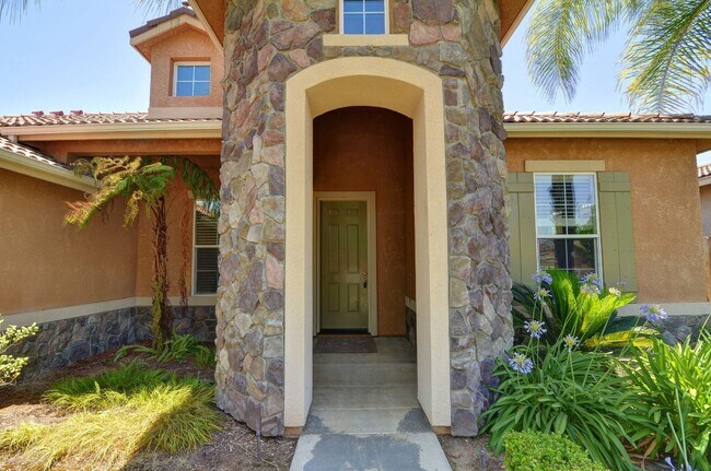 Foto del edificio - Immaculate Home off of Shepherd & Locan