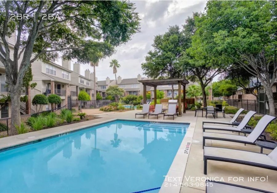Primary Photo - Apartments on The W Edge