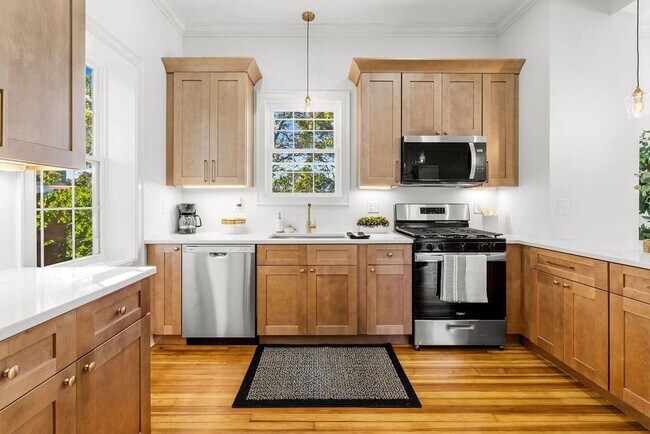 Foto del edificio - 508 Charles St