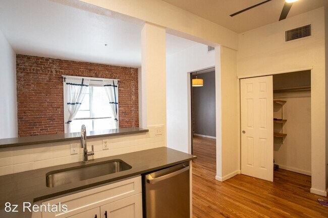 Foto del edificio - 1 br, 1 bath House - 1425 Washington St #205
