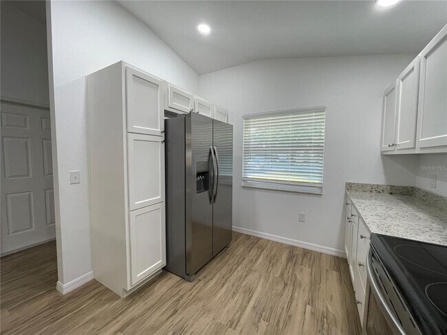 Foto del edificio - 6950 S Aloysia Ave