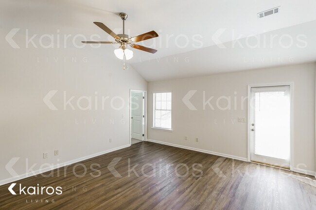 Building Photo - 419 Ridgeview Drive