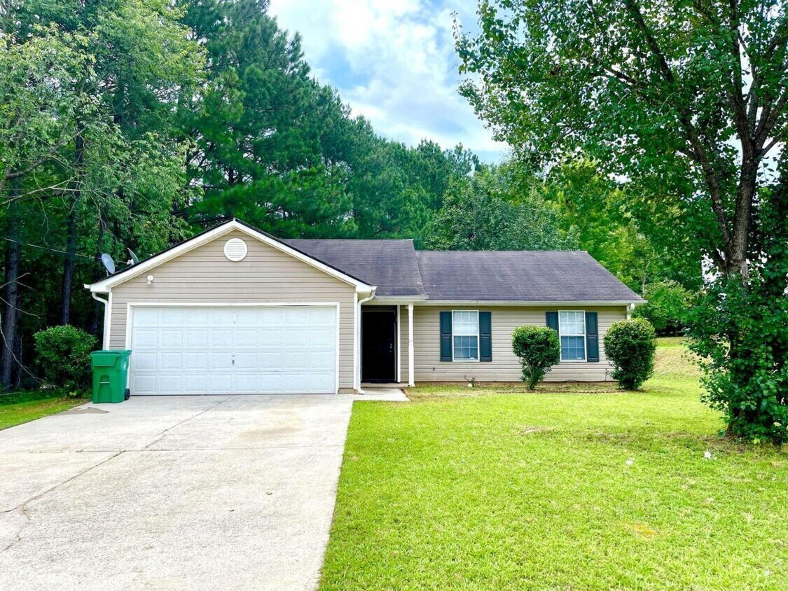 6145 Leverett Dr, Stonecrest, GA 30038 House for Rent in Stonecrest