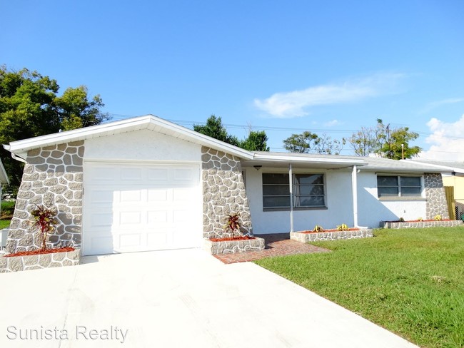 Building Photo - 3 br, 1.5 bath House - 4133 Westwood Drive