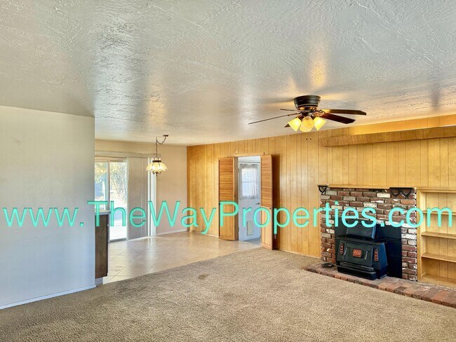 Building Photo - 16970 Cholla Ave