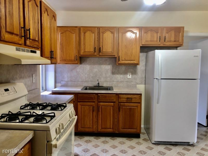 Primary Photo - 35 W 29th St