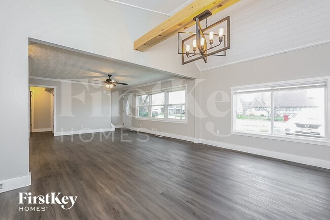 Foto del edificio - 3976 Richard Ave