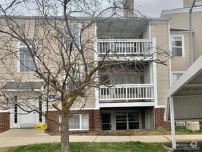Building Photo - 109 Fieldcrest St