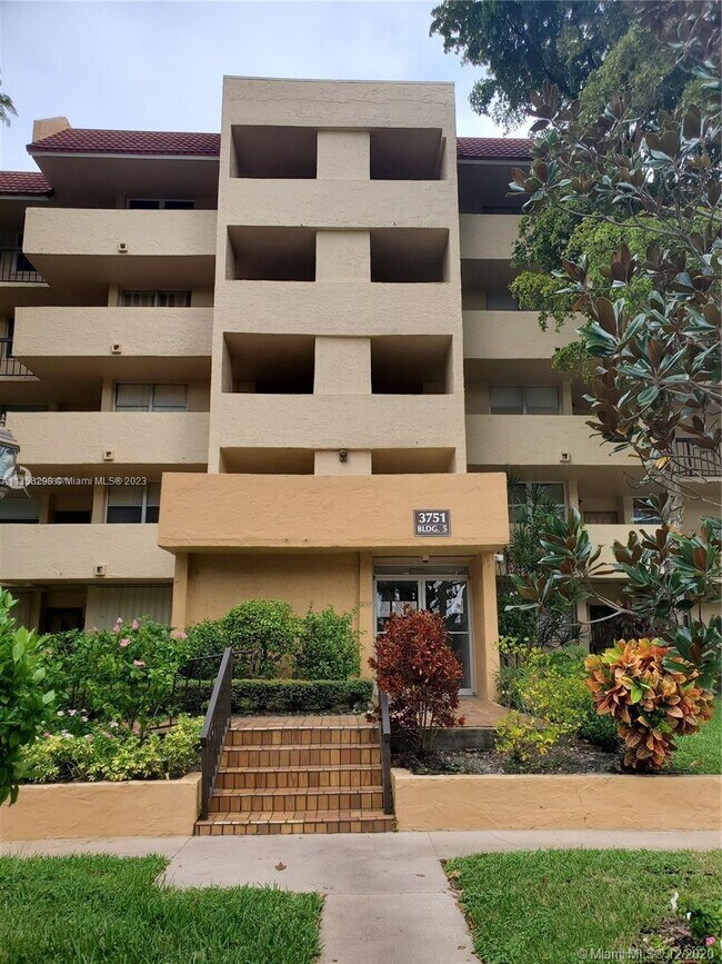 Building Photo - 3751 Environ Blvd