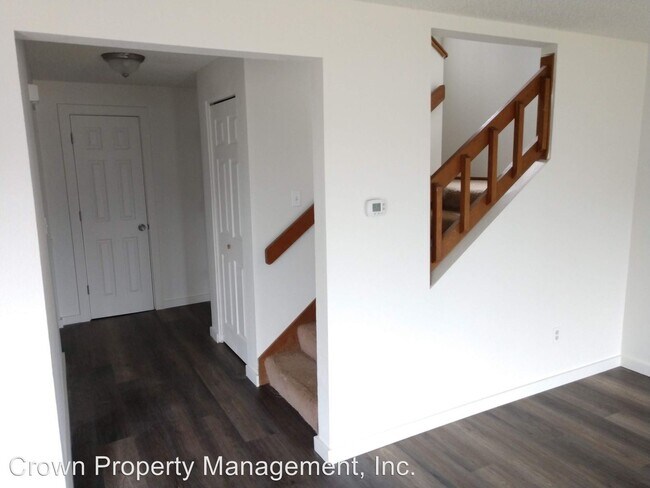 Building Photo - 1188-1192 Arabian Ave SE